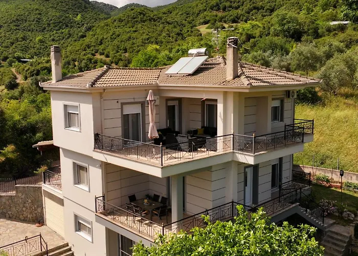 Lago Village House